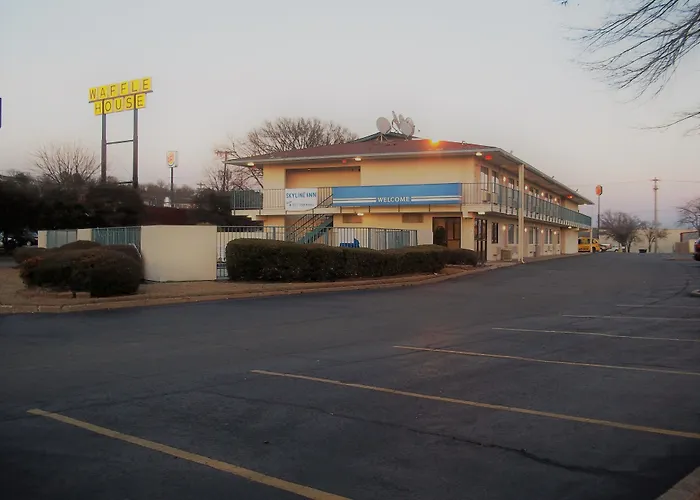 Skyline Inn
